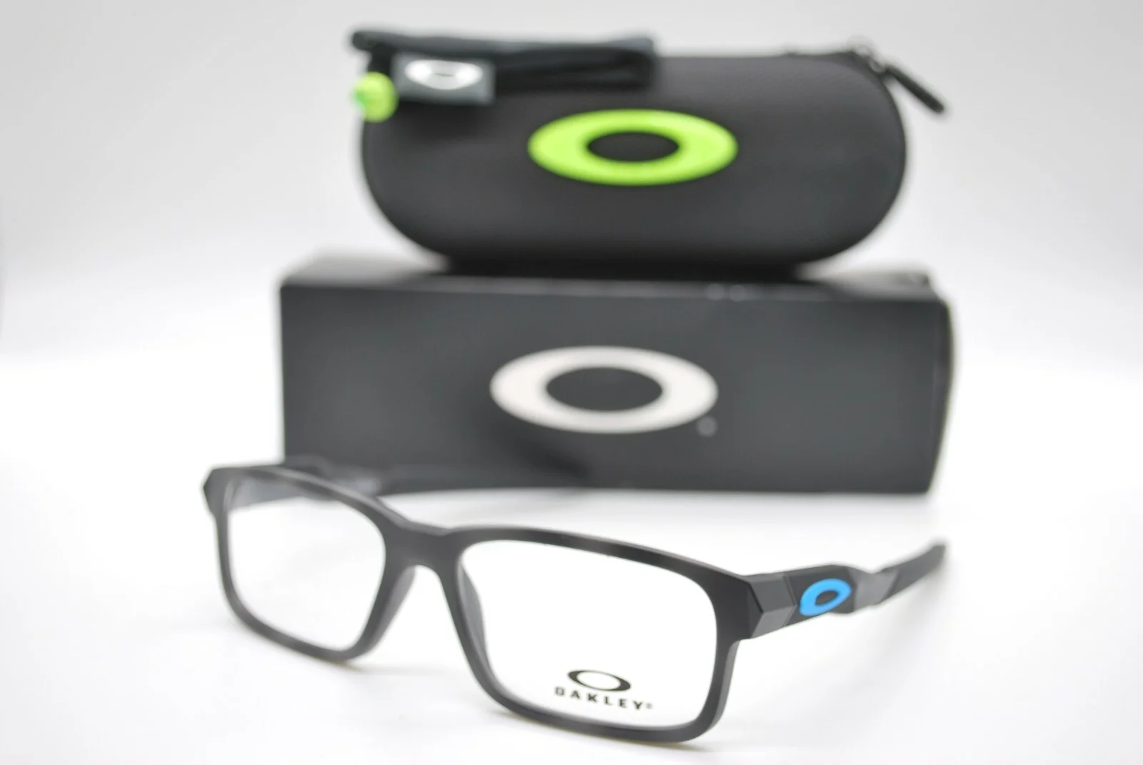 NEW OAKLEY KIDS OY8013-0449 FULL COUNT STN BLACK EYEGLASSES FRAME RX 49-14