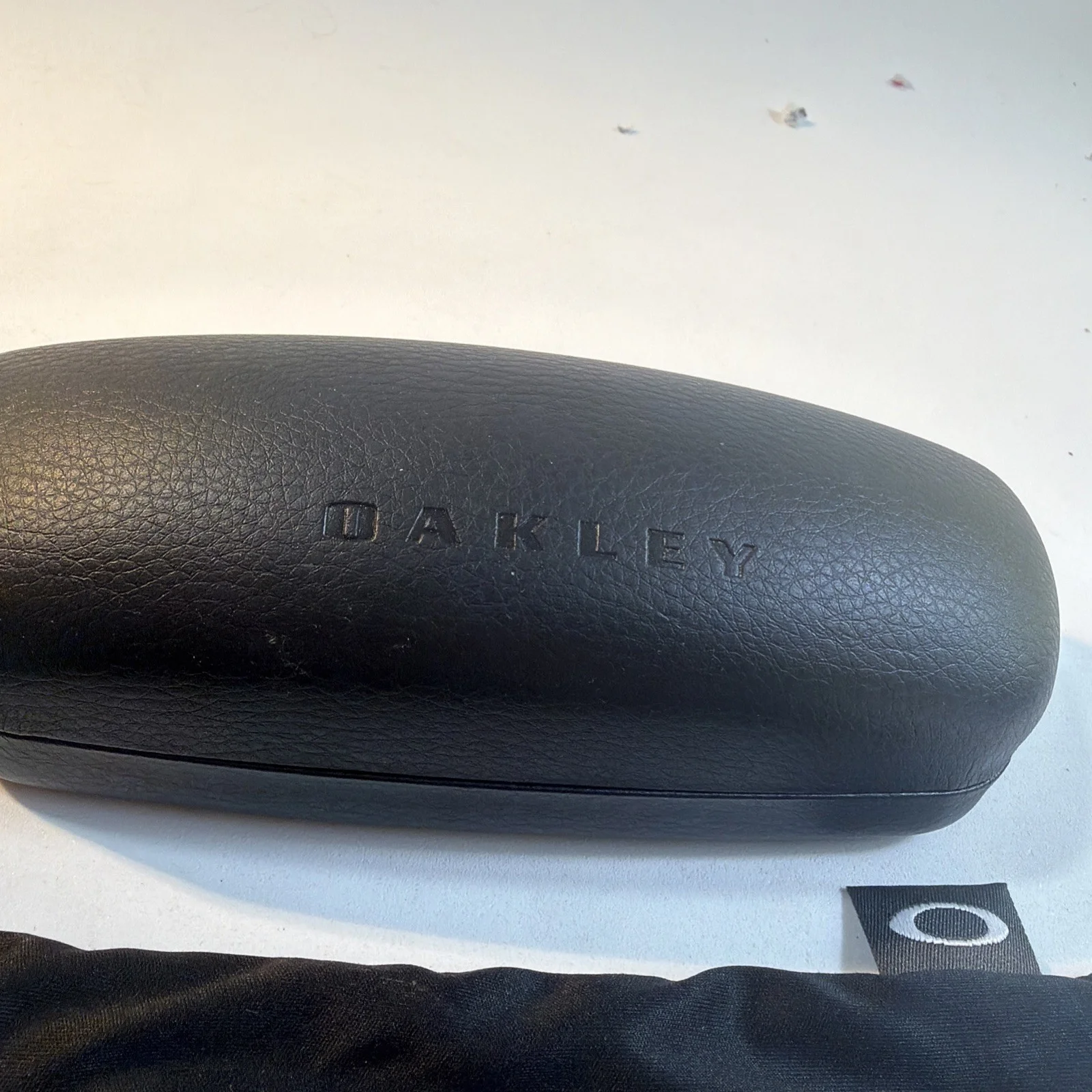 New Oakley Large Soft Vault Sunglass Case only in Black Zippered 4