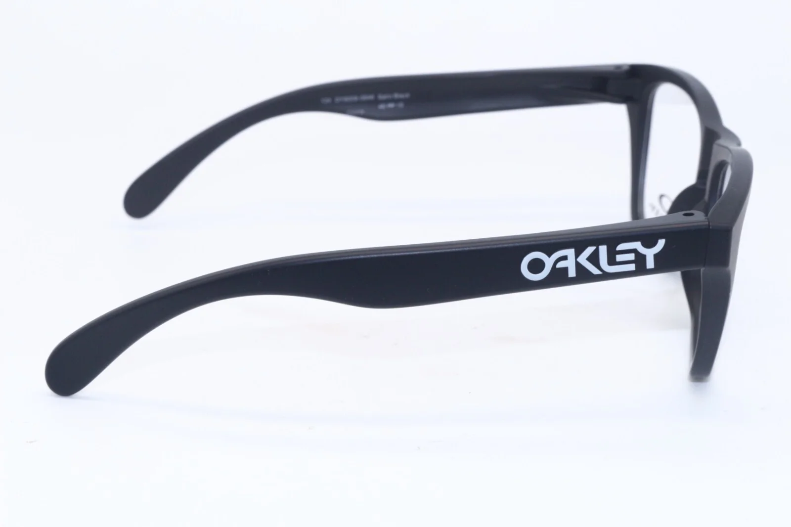 NEW OAKLEY YOUTH KIDS OY8009-0646 BLACK FROGSKINS AUTHENTIC EYEGLASSES 46-15 3